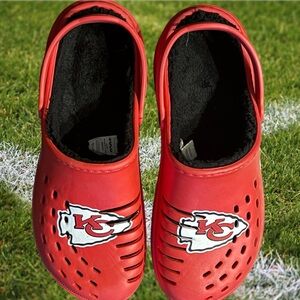 Foco -Sherpa-lined- KC Red Clogs with Chiefs Logo -
XL 11-13